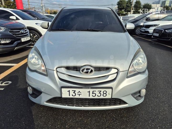 Hyundai Verna