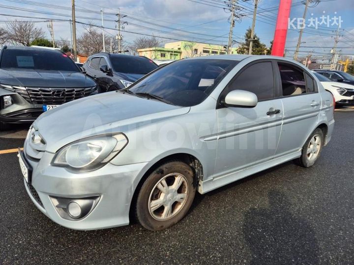 Hyundai Verna