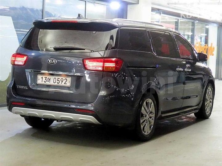 Kia Carnival 2017 — 5