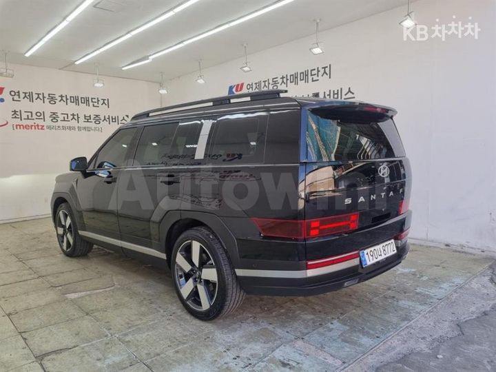 Hyundai SantaFe 2024 — 3