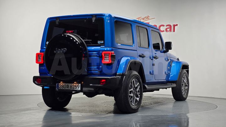Jeep Wrangler 2022 — 2