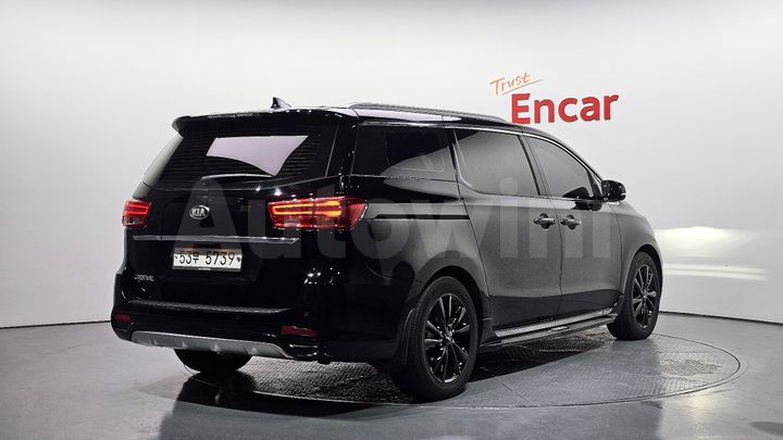 Kia Carnival 2019 — 2