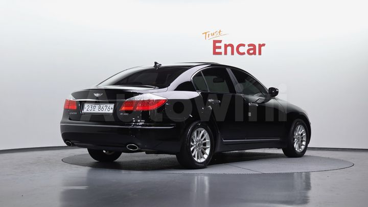 Hyundai Genesis 2011 — 2