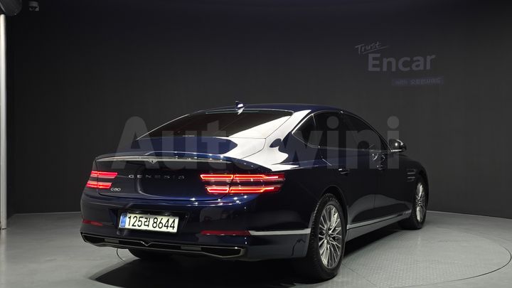 Genesis G80 2021 — 2