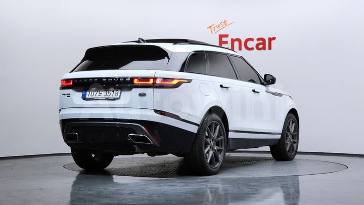 Land Rover Range Rover 2022 — 2