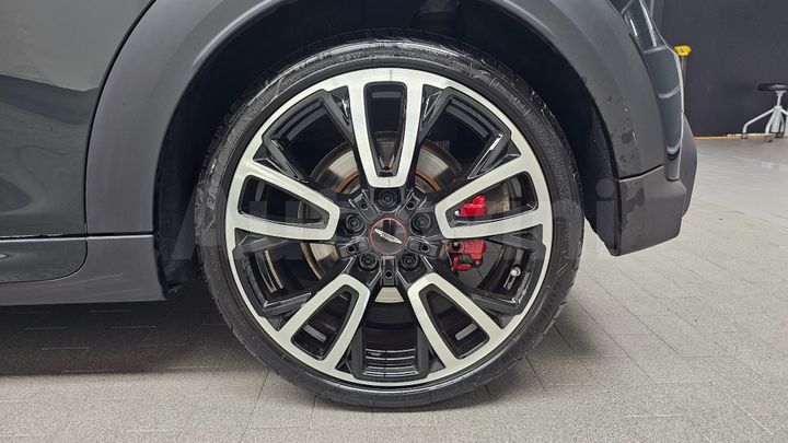 Mini Cooper 2023 — 5