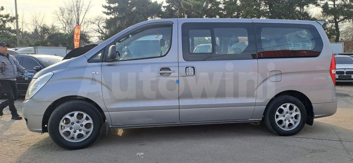 Hyundai Starex 2016 — 4
