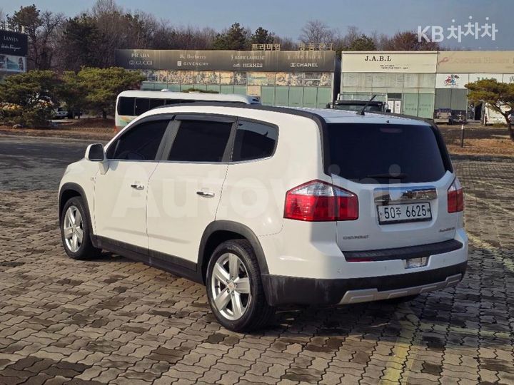 Chevrolet Orlando 2012 — 3