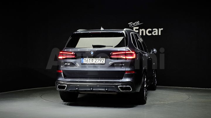 BMW X5 2021 — 4