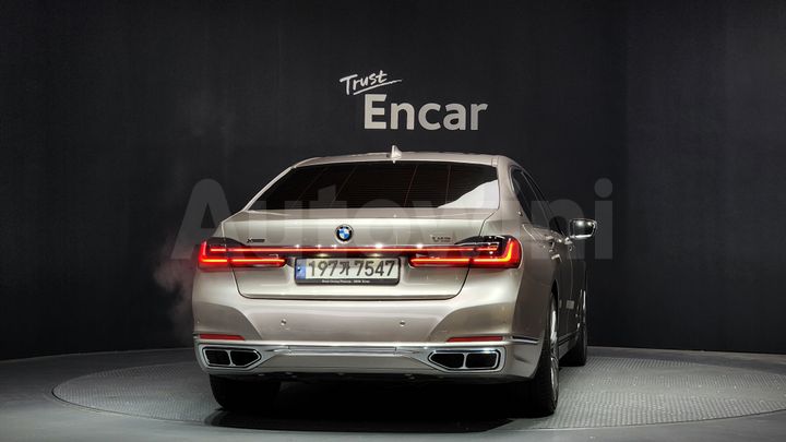 BMW 7 Series 2021 — 4