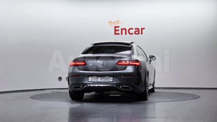 Mercedes Benz E Class 2019 — 4