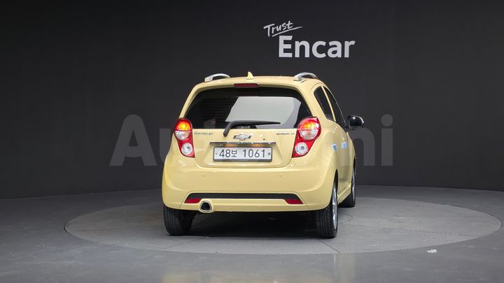 Chevrolet Spark 2013 — 4