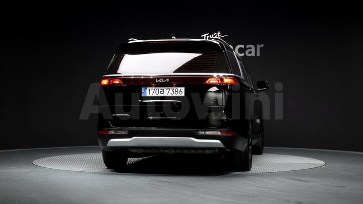 Kia Carnival 2022 — 4