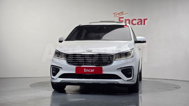 Kia Carnival 2020 — 3