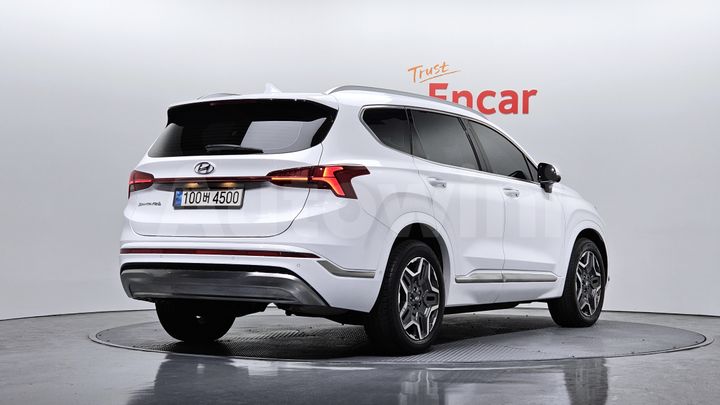 Hyundai SantaFe 2022 — 4
