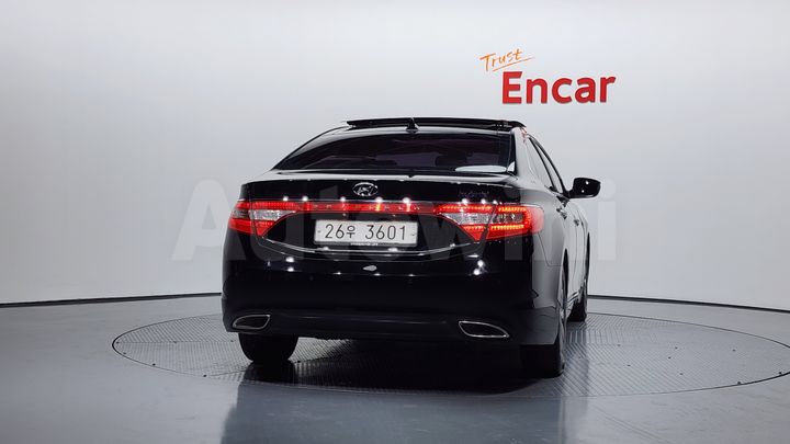 Hyundai Grandeur 2015 — 4