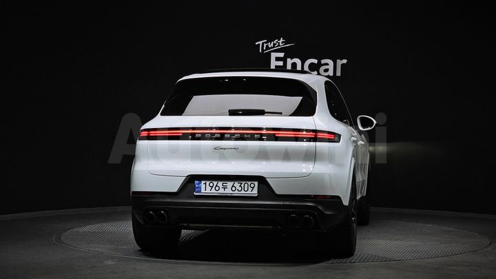 Porsche Cayenne 2024 — 4