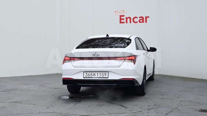 Hyundai Avante 2023 — 4