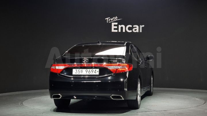 Hyundai Grandeur 2015 — 4