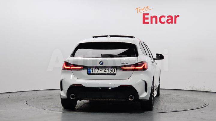 BMW 1 Series 2021 — 4