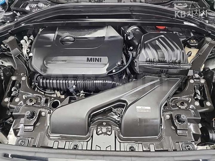 Mini Clubman 2024 — 5