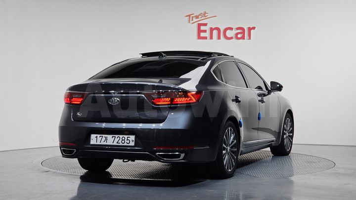 Kia K7 2019 — 2