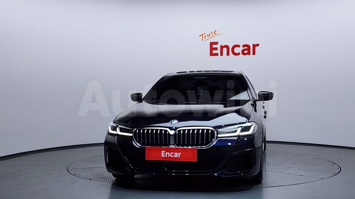BMW 5 Series 2022 — 3