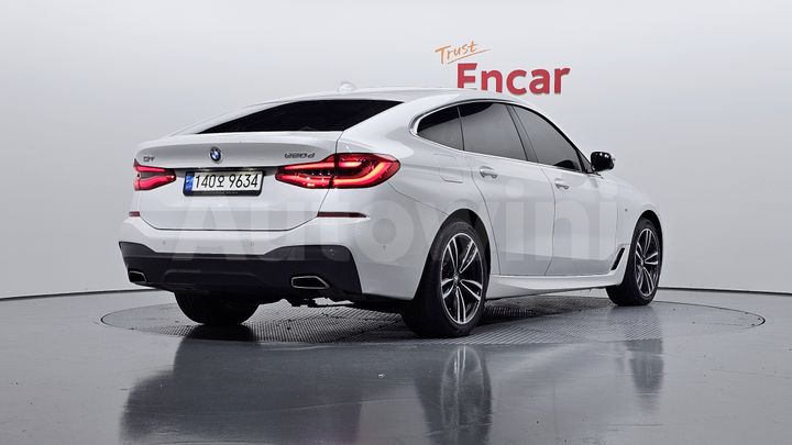 BMW 6 Series 2022 — 2