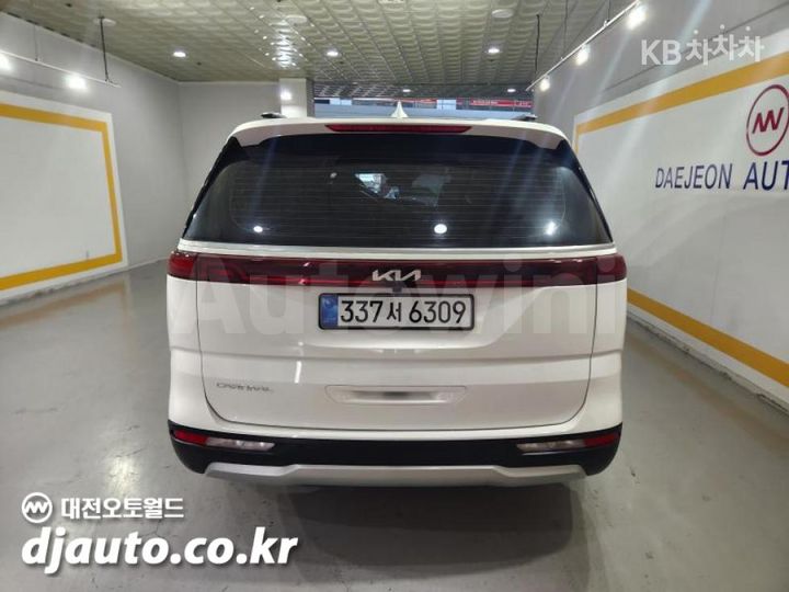 Kia Carnival 2023 — 4