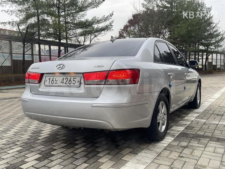 Hyundai Sonata 2009 — 4