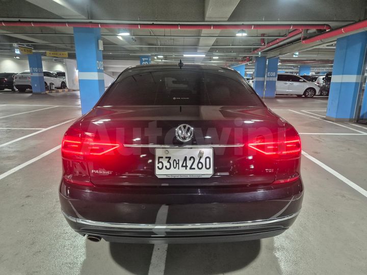Volkswagen Passat 2018 — 4