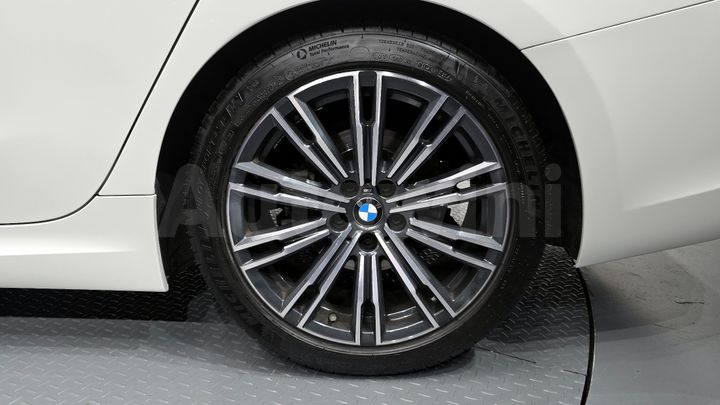 BMW 3 Series 2021 — 5