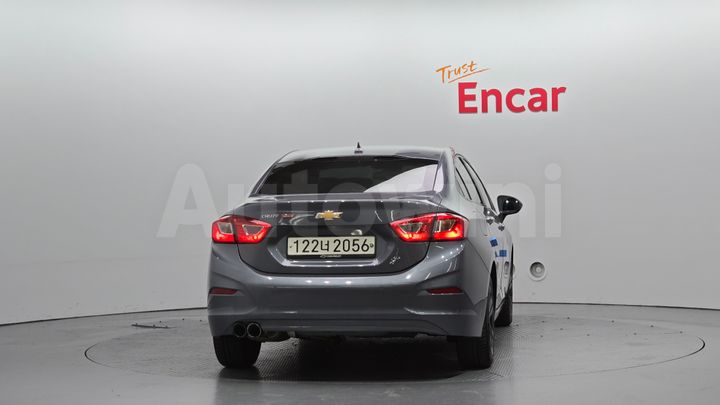 Chevrolet Cruze 2017 — 4