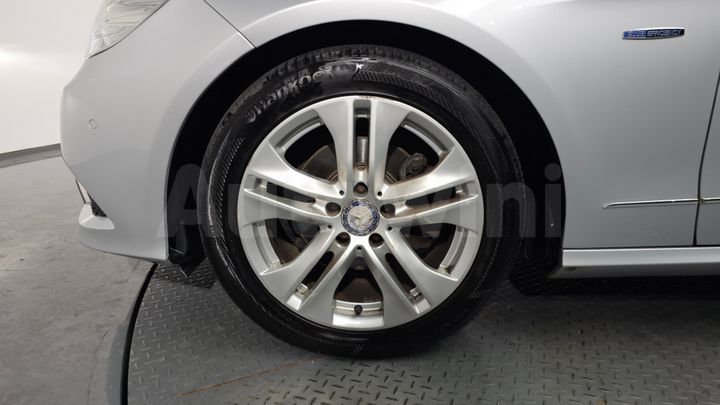 Mercedes-Benz E Class 2010 — 5