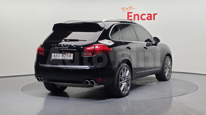 Porsche Cayenne 2011 — 2