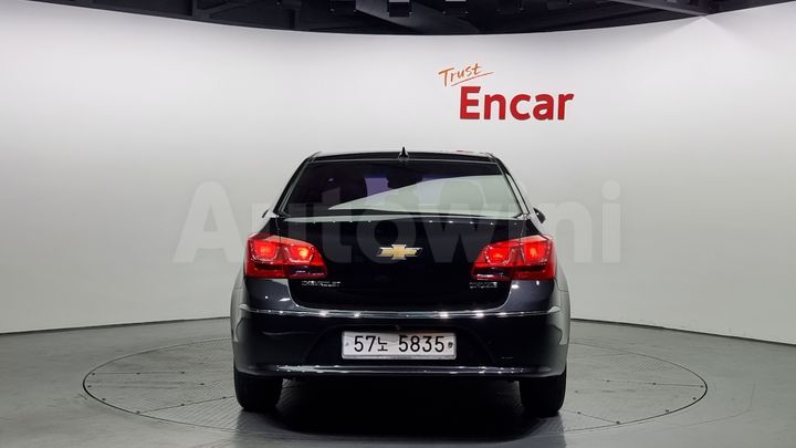 Chevrolet Cruze 2015 — 4