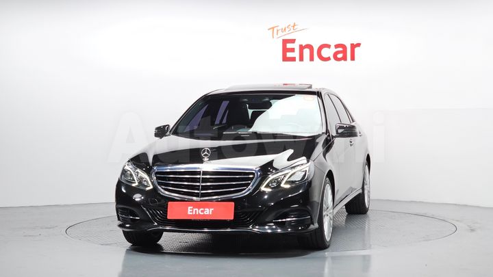 Mercedes-Benz E Class 2016 — 3