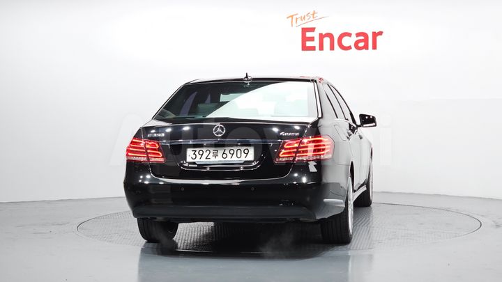 Mercedes-Benz E Class 2016 — 4