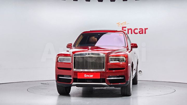 Rolls Royce Cullinan 2023 — 3