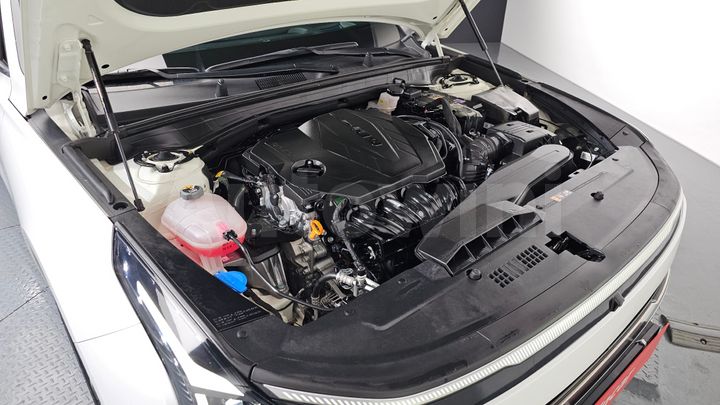 Kia K8 2025 — 5
