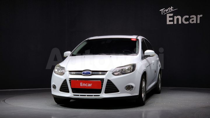Ford Focus 2014 — 3