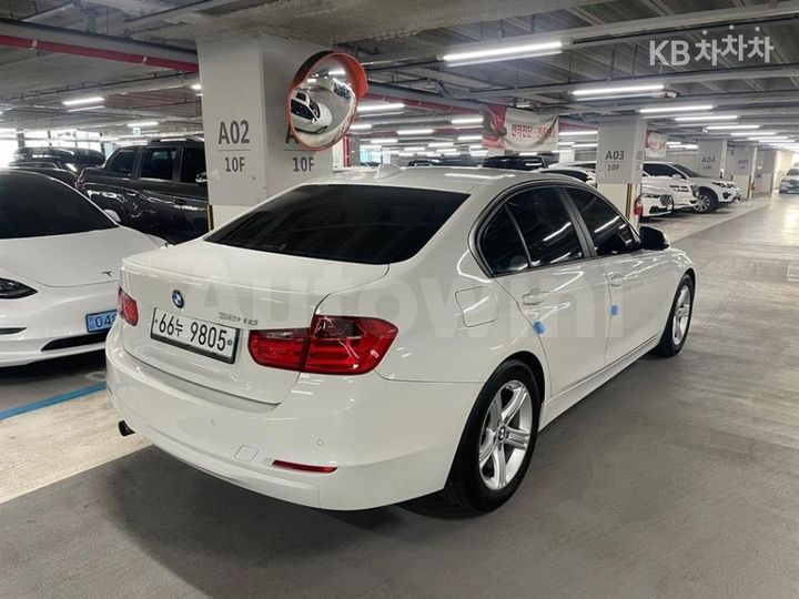 BMW 3 Series 2015 — 3