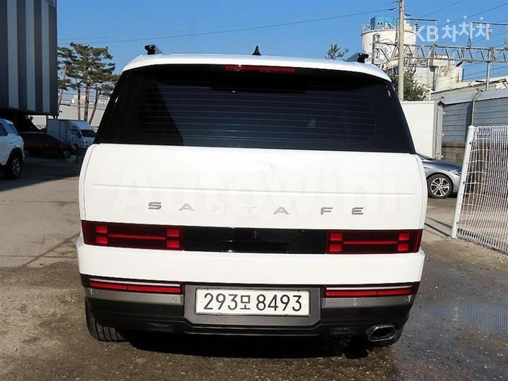 Hyundai SantaFe 2025 — 4