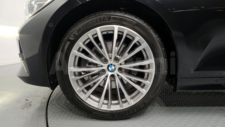BMW 3 Series 2021 — 5