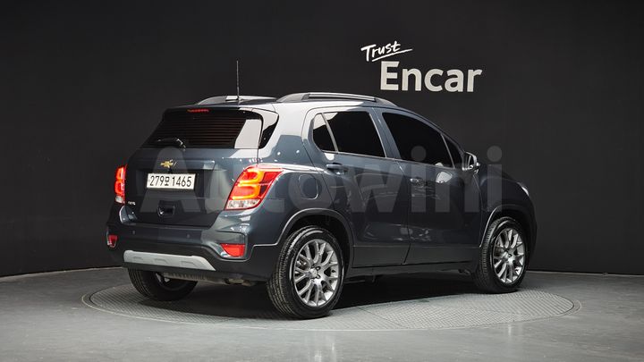 Chevrolet Trax 2020 — 2