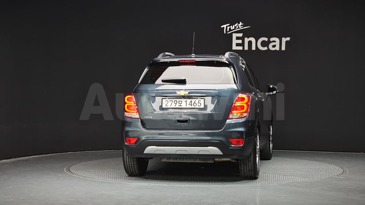 Chevrolet Trax 2020 — 4
