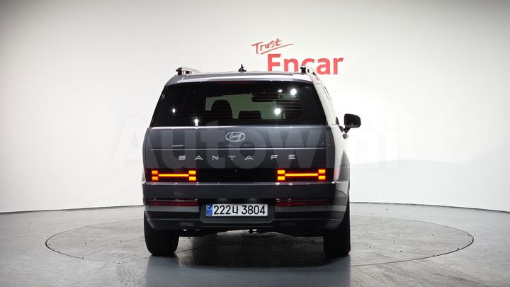 Hyundai SantaFe 2025 — 4