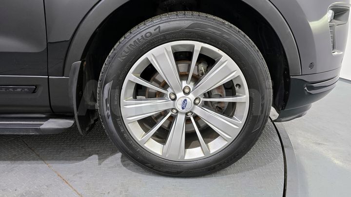 Ford Explorer 2018 — 5