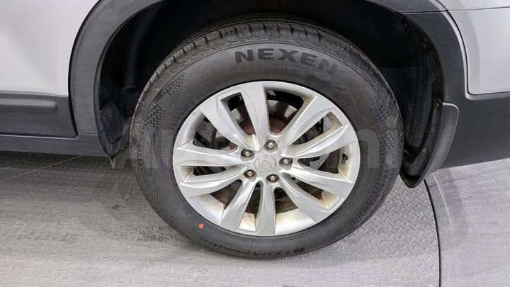 Kia Sorento 2010 — 5