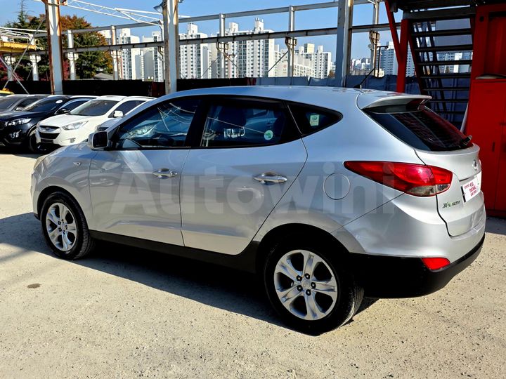 Hyundai Tucson 2011 — 5